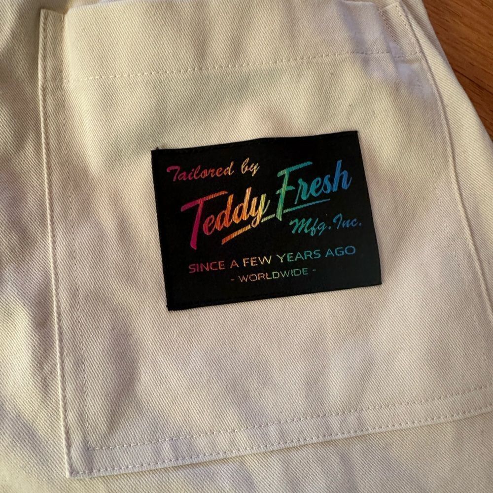 Teddy Fresh x Care Bears Brushed Twill Shorts Large - Picture 3 of 7